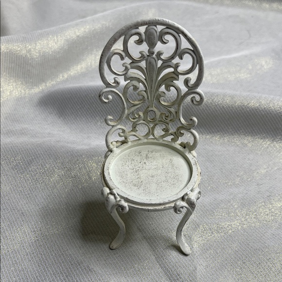 PartyLite Garden Diva 2013 White Metal Chair Mini Candle Holder Tea Light Votive - Picture 2 of 9